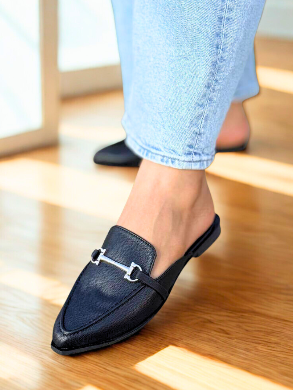 gid://shopify/MediaImage/24906969153630